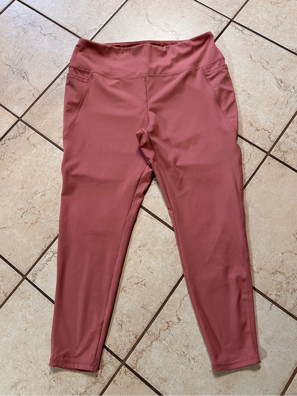 Women’s Mauve Active Danskin Leggings